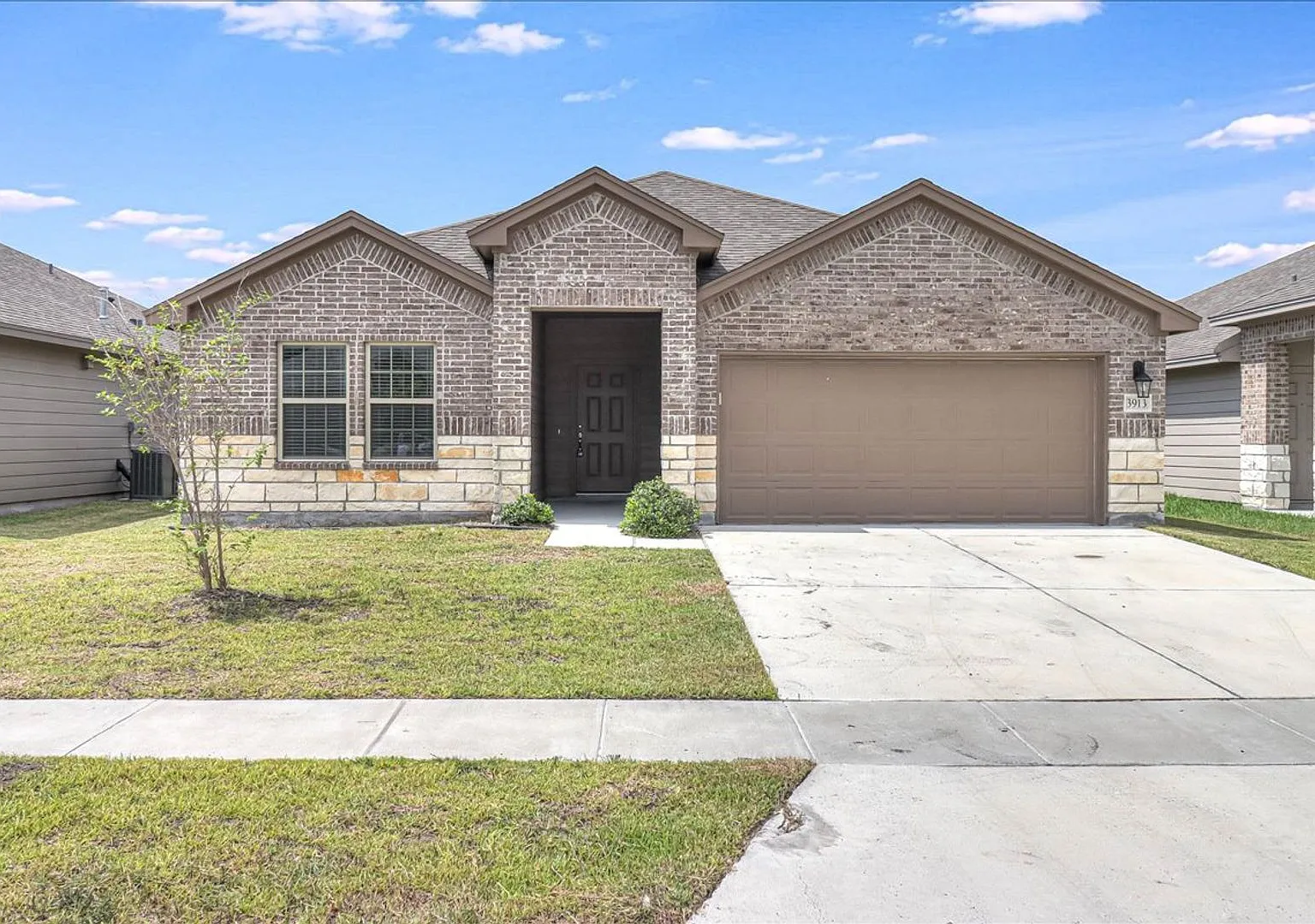 3913 Jayden - 4/bedroom 2/bathroom - $2,495/month — Photo 1