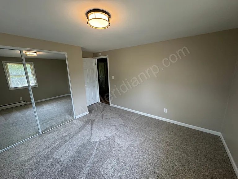 4725 Maple Terrace Pkwy — Photo 11