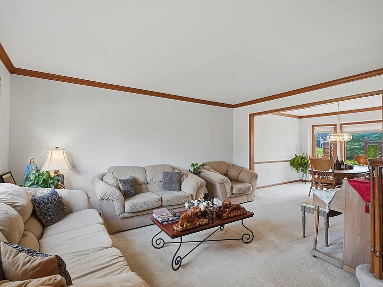 41605 Waterfall Rd — Photo 5