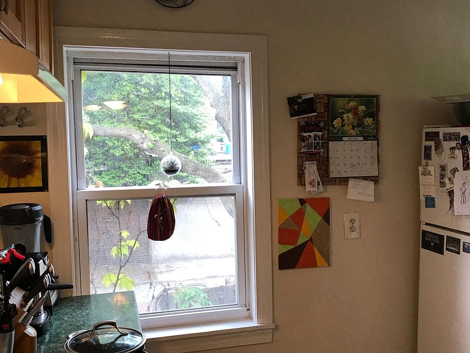 2nd image of 250 S 12th St APT 2
