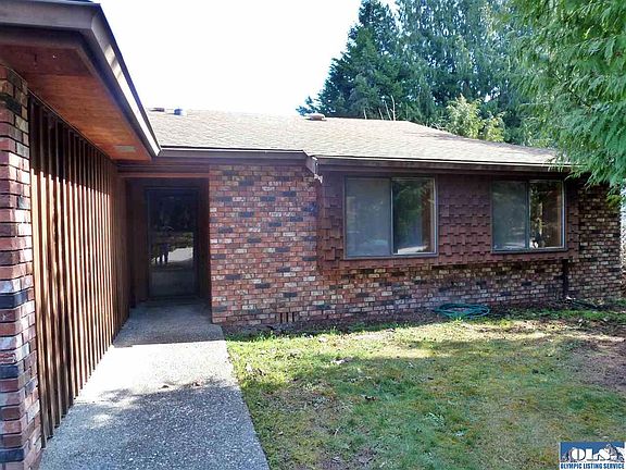 2nd image of 212 Sunland Dr