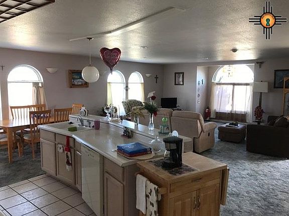 3rd image of 2111 Longview Dr