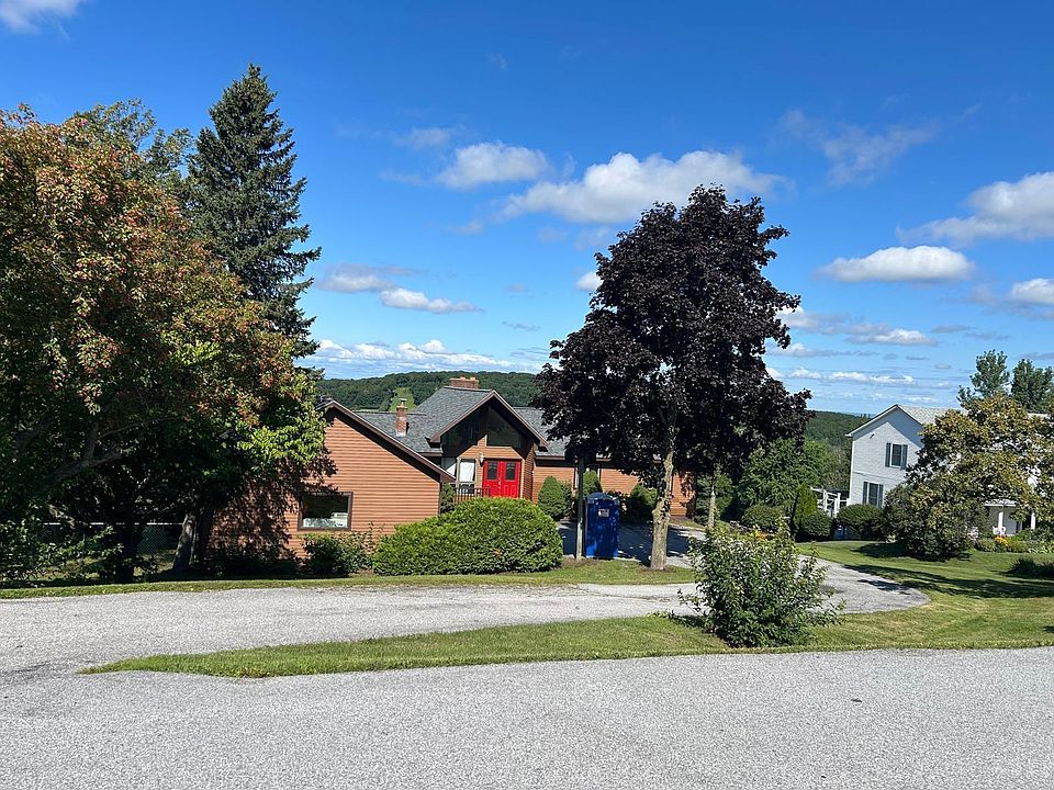 1st image of 45 Bluff Ln