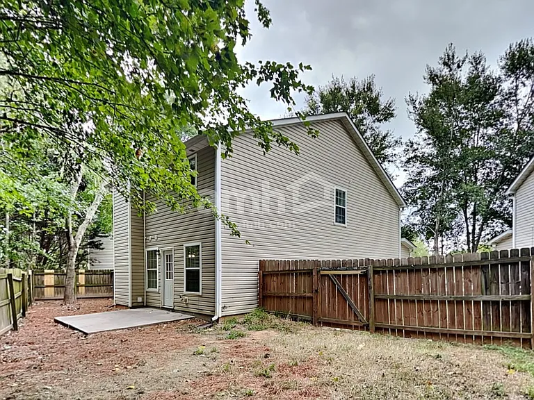 364 Hidden Creek Ln — Photo 19