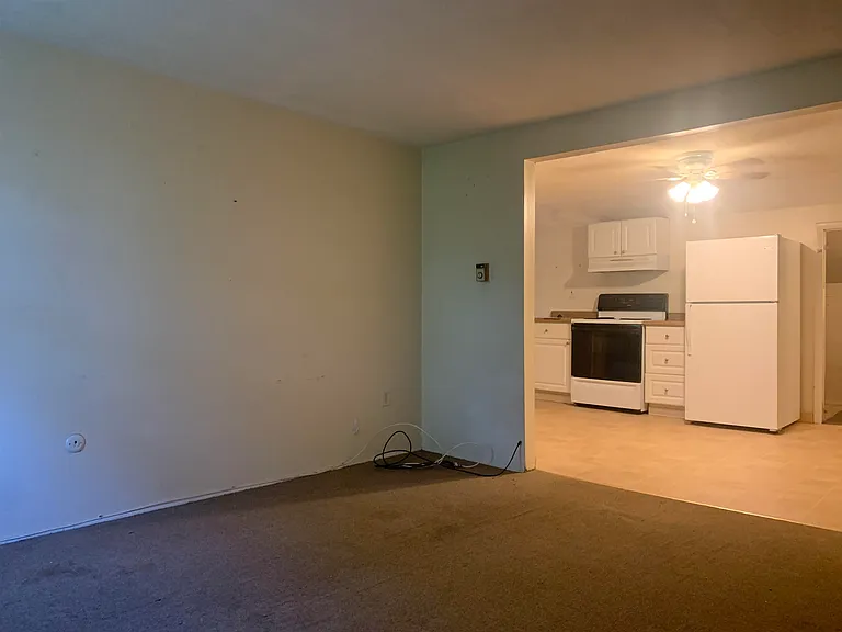 354A Main St #8 — Photo 12