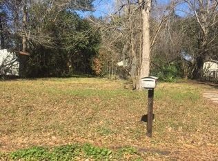 1977 Columbia Ave, North Charleston, SC 29405