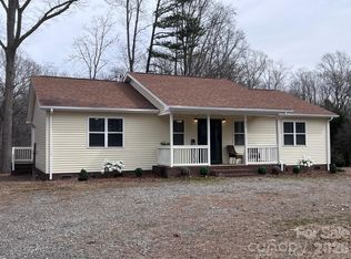 211 Honeycutt Rd, Troutman, NC 28166
