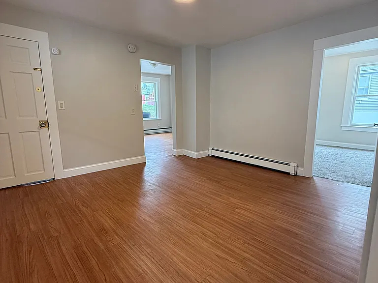 206 Connors St #1 — Photo 9