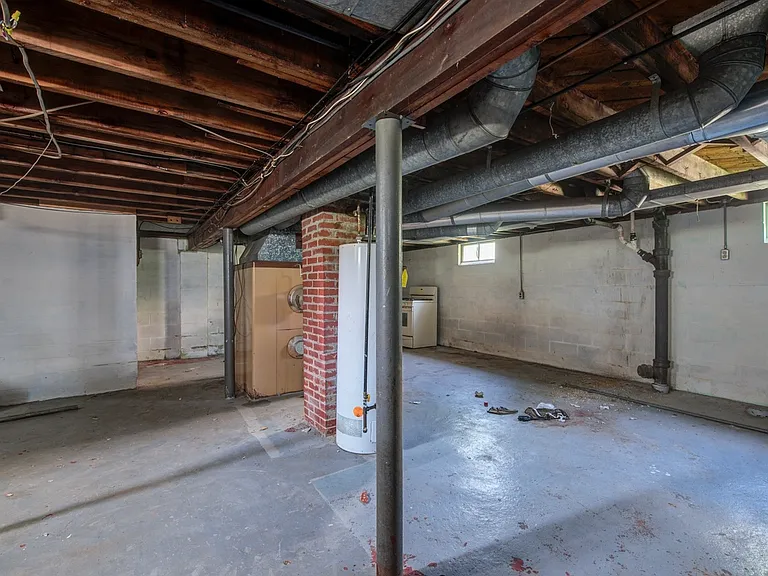 259 Jackson St — Photo 25