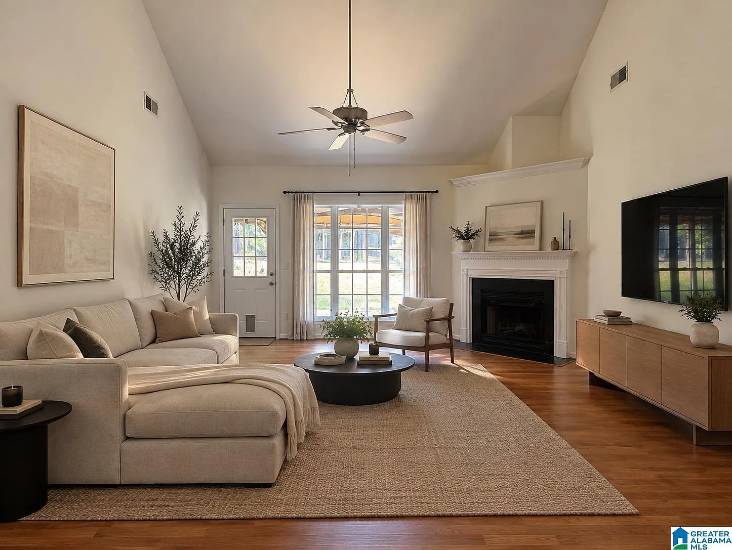 2 bed, 2.0 bath, 1230 sqft, $1,895 — Photo 3