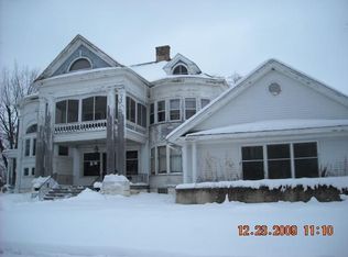 202 3rd St, Edgerton, WI 53534