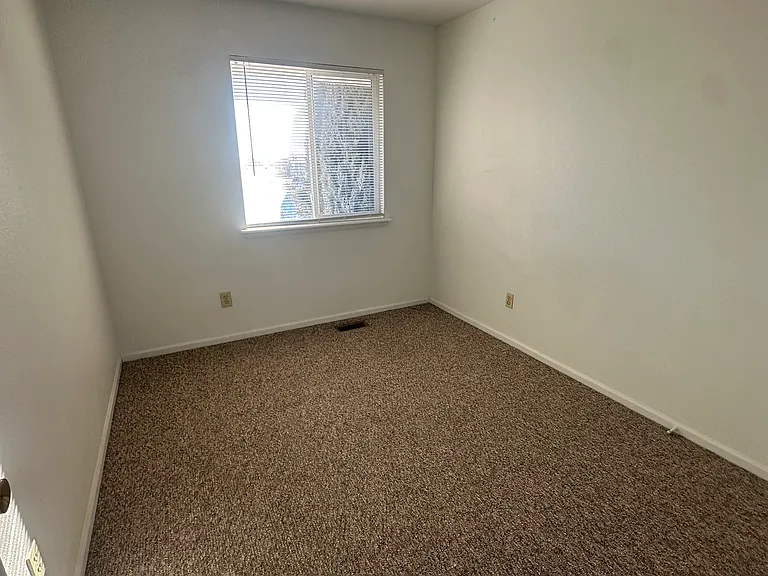 Baltimore apartments — Photo 21