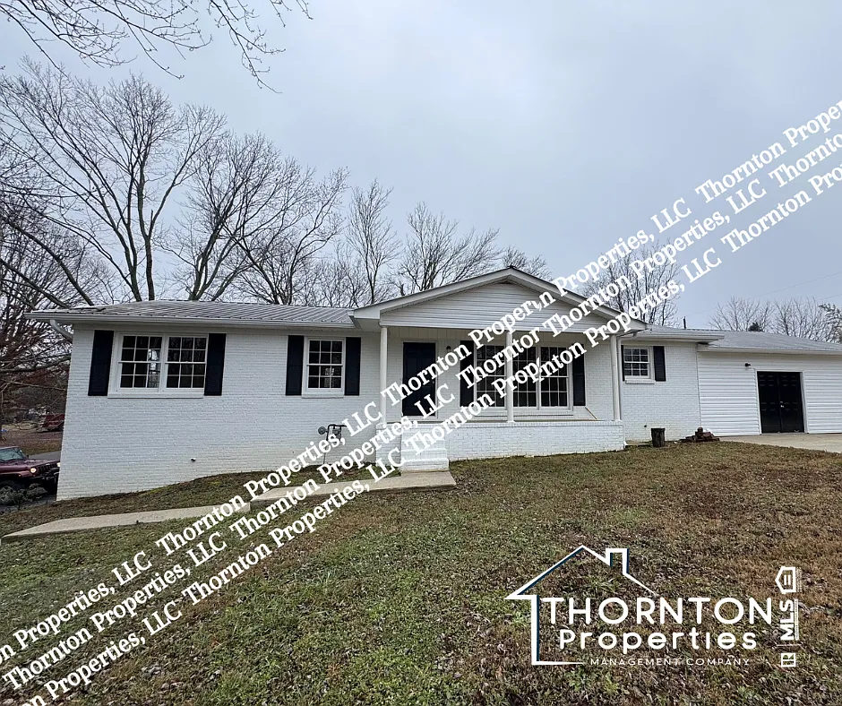 4 bed, 1458 sqft, $1,800 — Photo 1