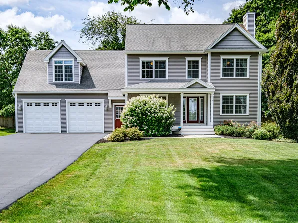 33 Meeting House Road, Scarborough, ME 04074