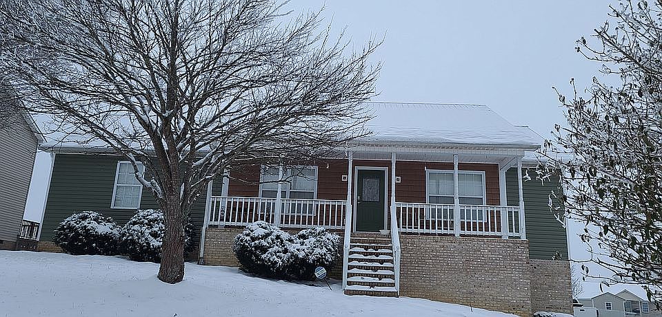 Front view of house.