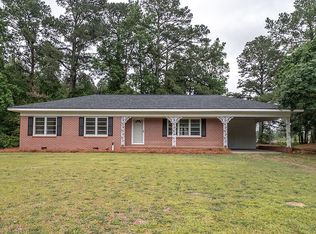 1350 Bearskin Rd, Salemburg, NC 28385
