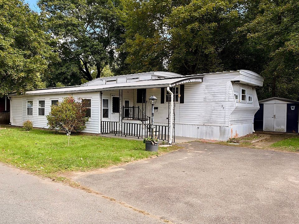 1st image of 37 Pioneer Way #37