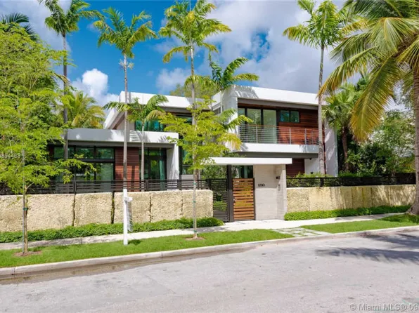 3230 Crystal Ct, Miami, FL 33133