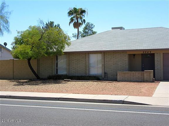 3rd image of 5049 W Sweetwater Ave