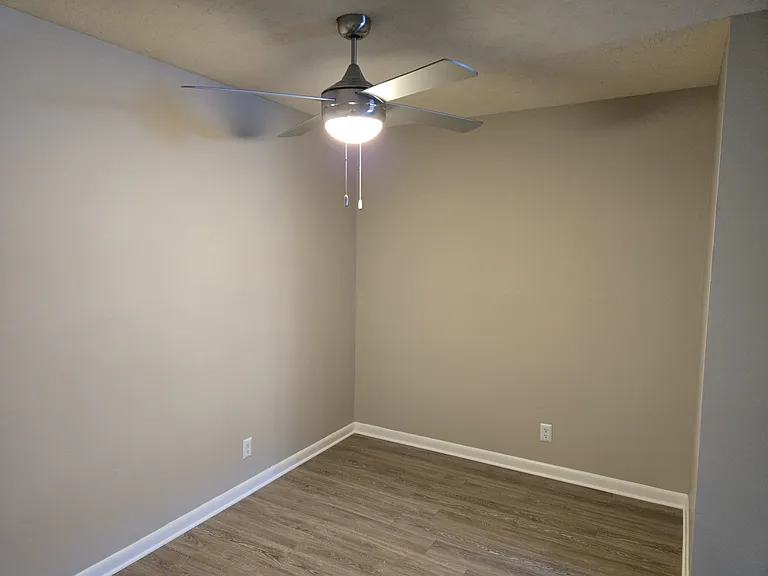102 Saint Francis Ct #14 — Photo 5