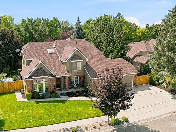 4th image of 8019 W Innsbrook Ct