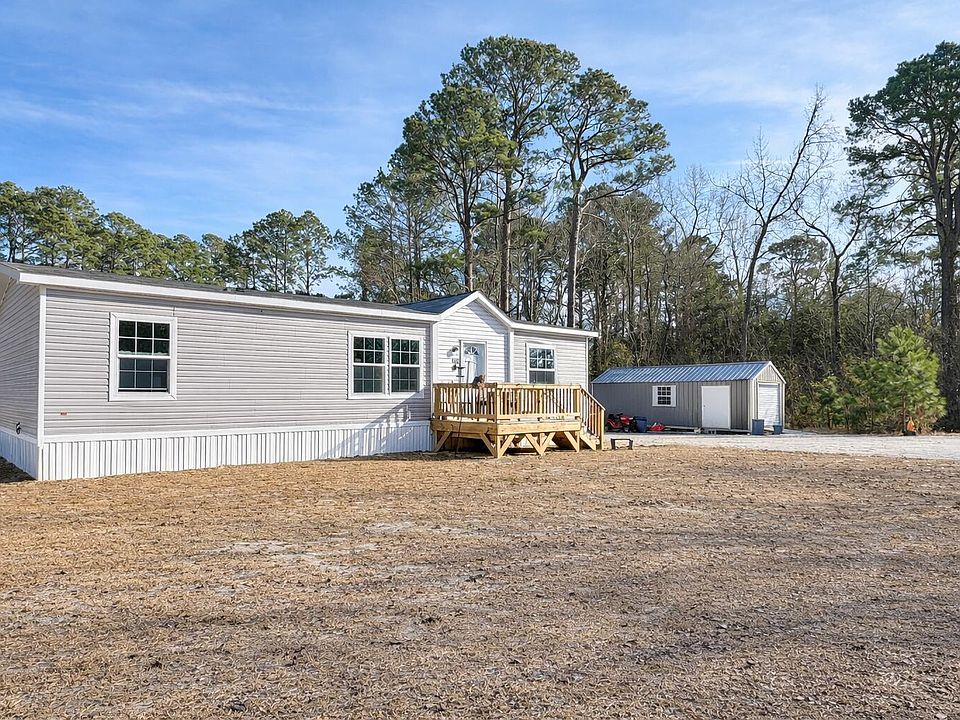 1st image of 829 Shaws Pond Rd