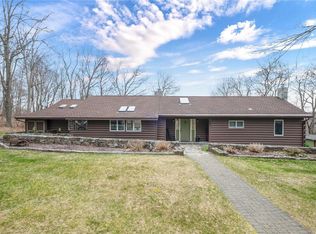 66 Bear Hill Rd, Patterson, NY 12563