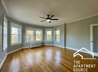 3540 N Lowell Ave #2N, Chicago, IL 60641