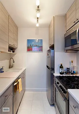 Sold by Brown Harris Stevens | media 19