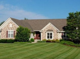 103 Eagles Lookout, North Prairie, WI 53153