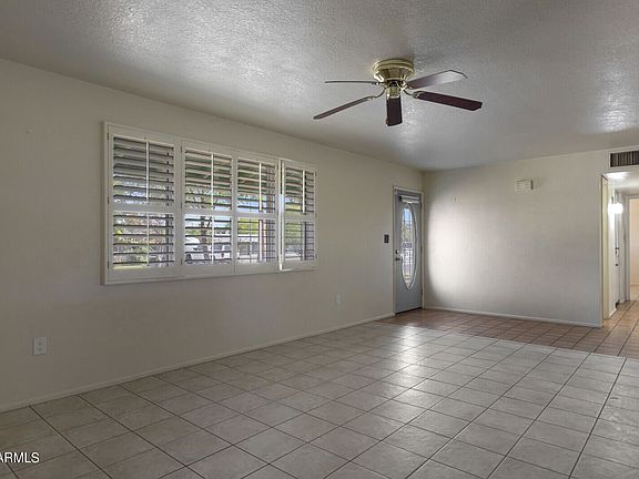 5th image of 1222 E Diana Ave