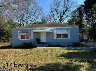 317 Evergreen St, Warner Robins, GA 31093