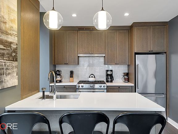 4th image of 205 E 92nd St APT 28E