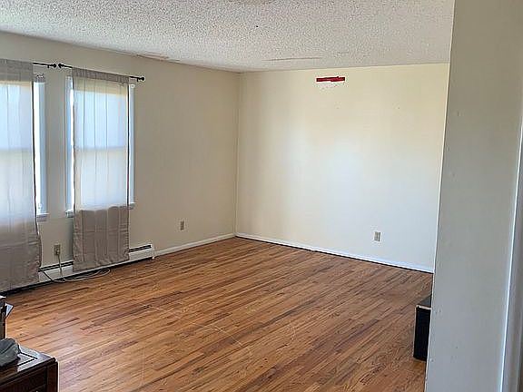 3rd image of 310 Maryland Ave #25B