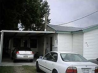 1st image of 824 W 3rd St
