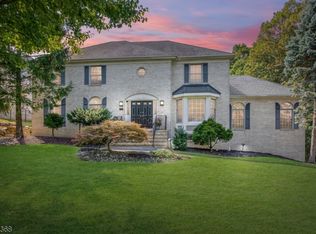 155 Grassman Pl, Berkeley Heights, NJ 07922