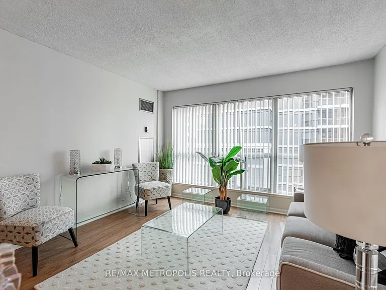 7 Carlton St #601 — Photo 13