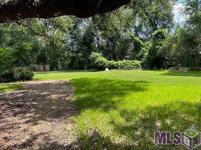 2nd image of 2451 Hillsdale Dr