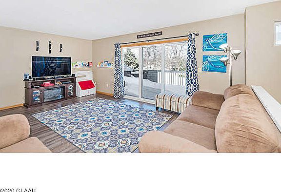 4th image of 2299 Knightsbridge Ct