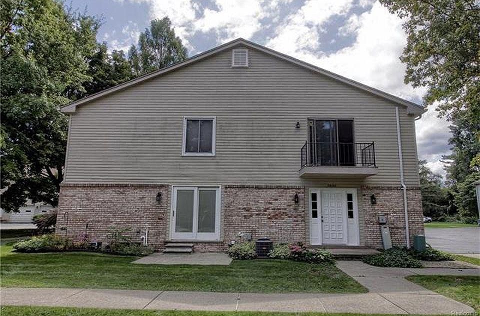 1st image of 38167 Bradwood Ct