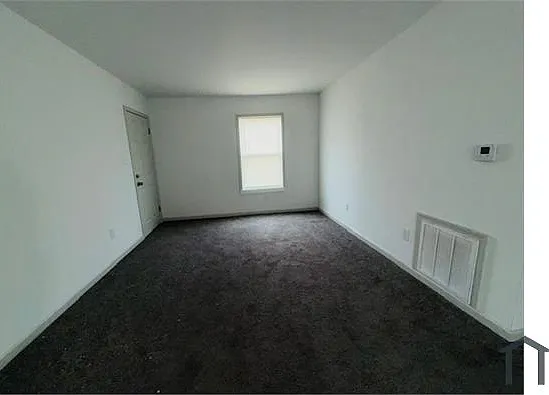 2 bed, 800 sqft, $1,250 — Photo 2
