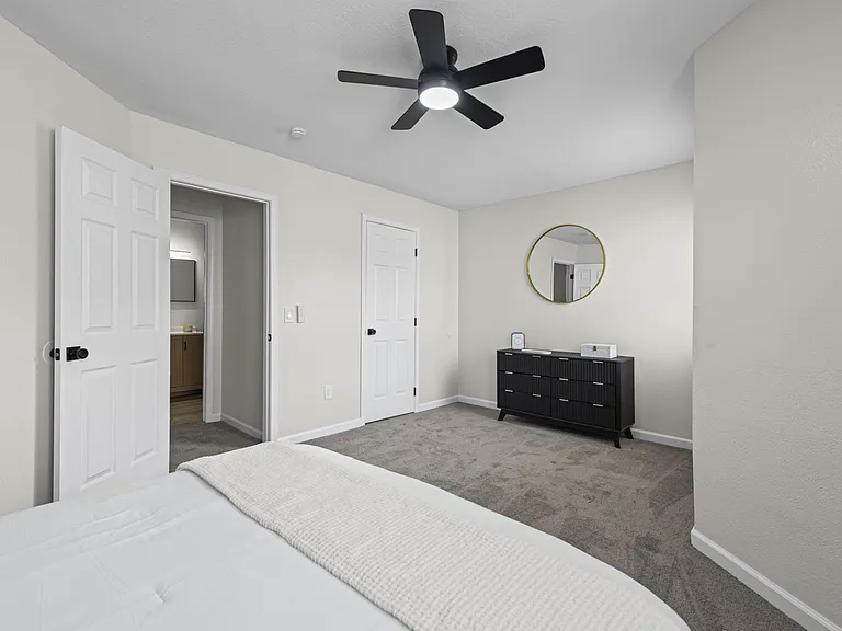 Cedarbridge Villas — Photo 12