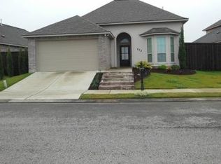 113 Crooked Stick Ln, Lafayette, LA 70506