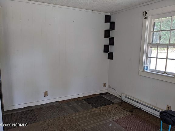 2nd image of 705 Aycock Street SW