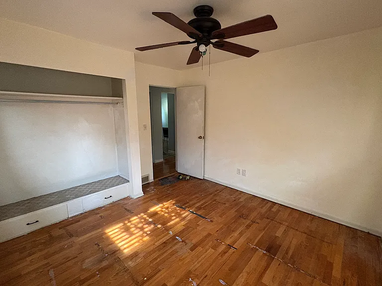 2419 Whitemore Pl — Photo 6