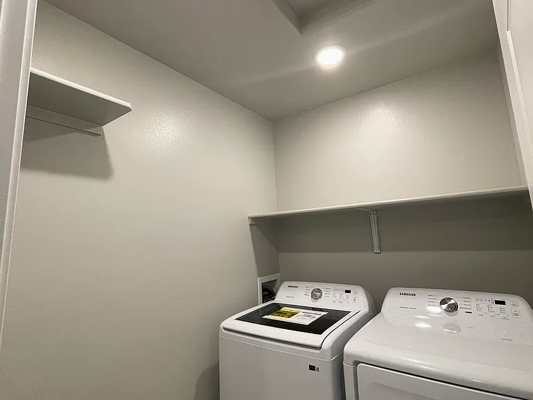 6150 W Karen St #2-4 — Photo 31