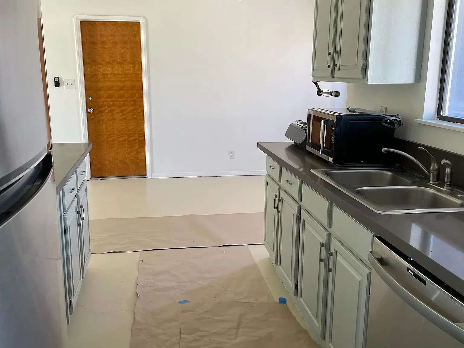 3 bed, 1400 sqft, $1,900 — Photo 4