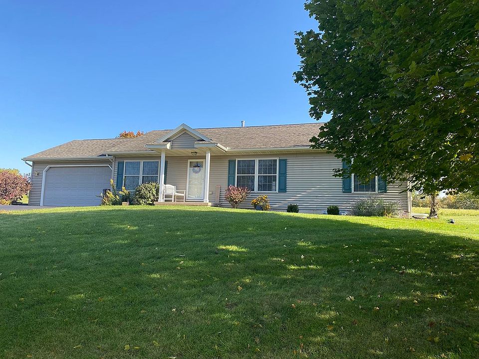 3406 White Tail Cir, Lanark, IL 61046 MLS 202302871 Zillow