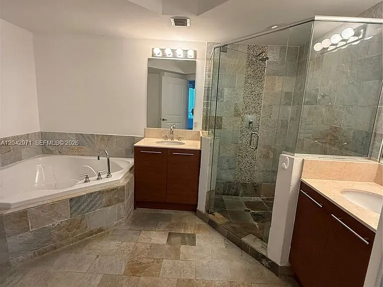 2681 NW Flamingo Rd #2101S — Photo 13