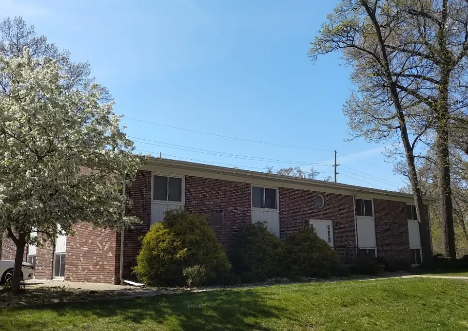 601 Oak Glen Dr #2